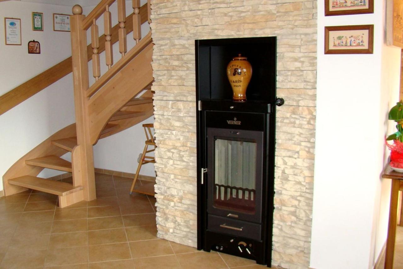 Rekreacna Pod Jedlovinou, Lodge *