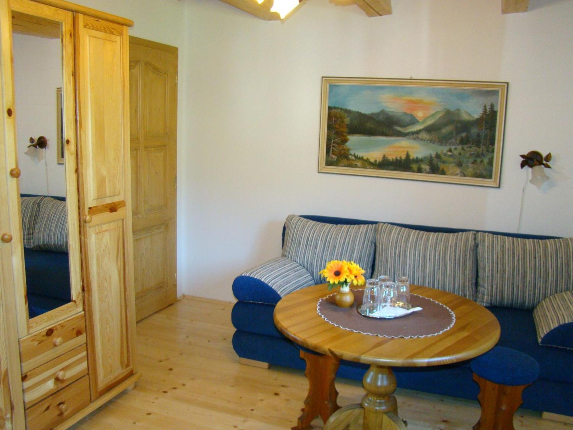 Rekreacna Pod Jedlovinou, Lodge